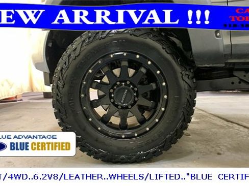 Used 2018 Ford F250 Lariat w/ Chrome Package image 40