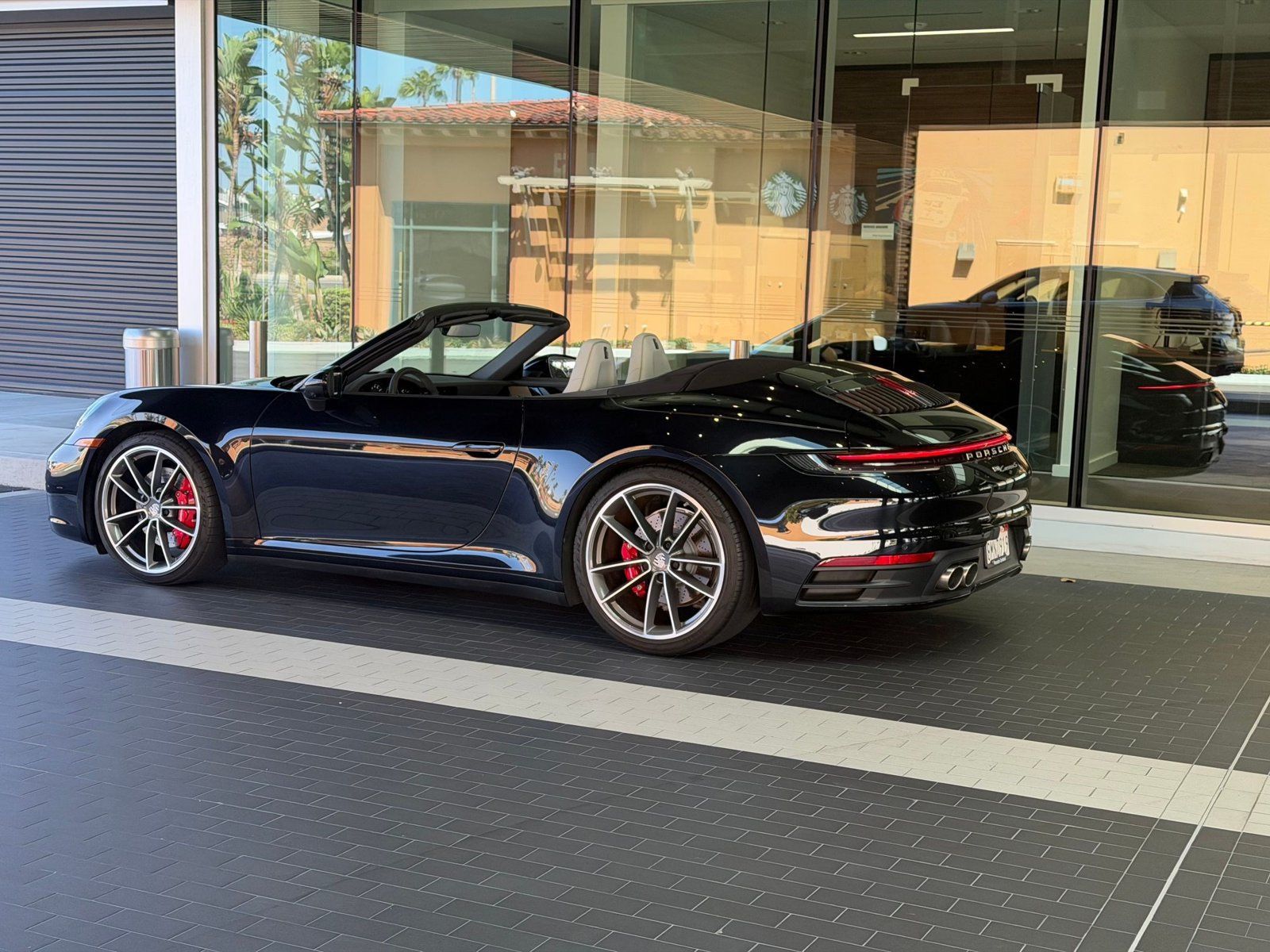 Certified 2020 Porsche 911 Carrera S RWD image 3