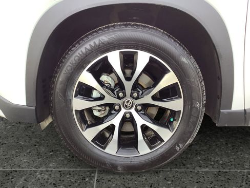 Used 2024 Toyota Grand Highlander Hybrid MAX Limited image 14