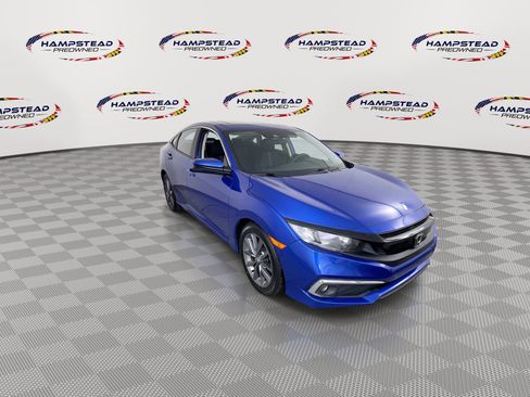 Used 2021 Honda Civic EX image 2