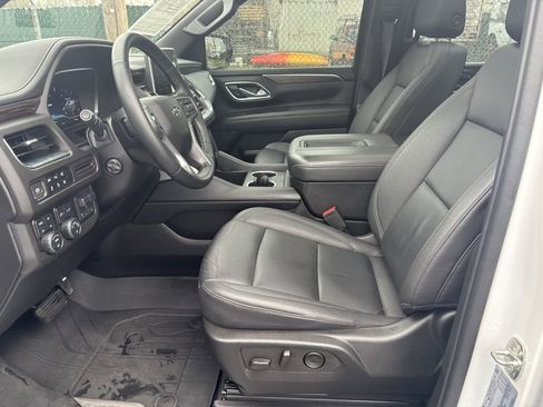 Used 2023 Chevrolet Tahoe Z71 w/ Z71 Off-Road Package image 12