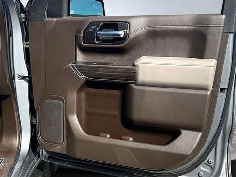 Used 2022 Chevrolet Silverado 1500 LT w/ Safety Package image 30