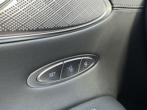 Used 2024 Genesis GV70 2.5T w/ Advanced Package image 44