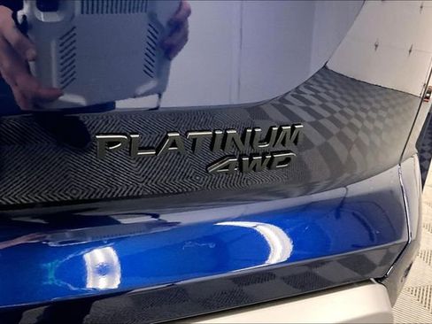 New 2025 Nissan Pathfinder Platinum w/ Lighting Package (N93) image 19