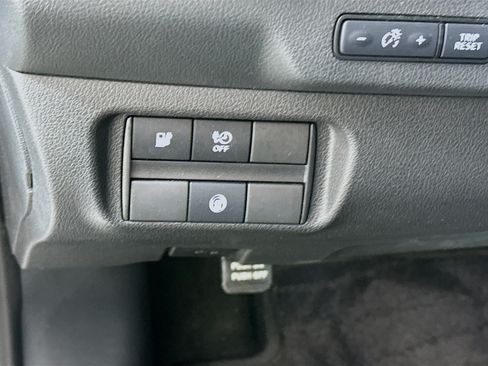 Used 2024 Nissan Leaf S FWD image 16