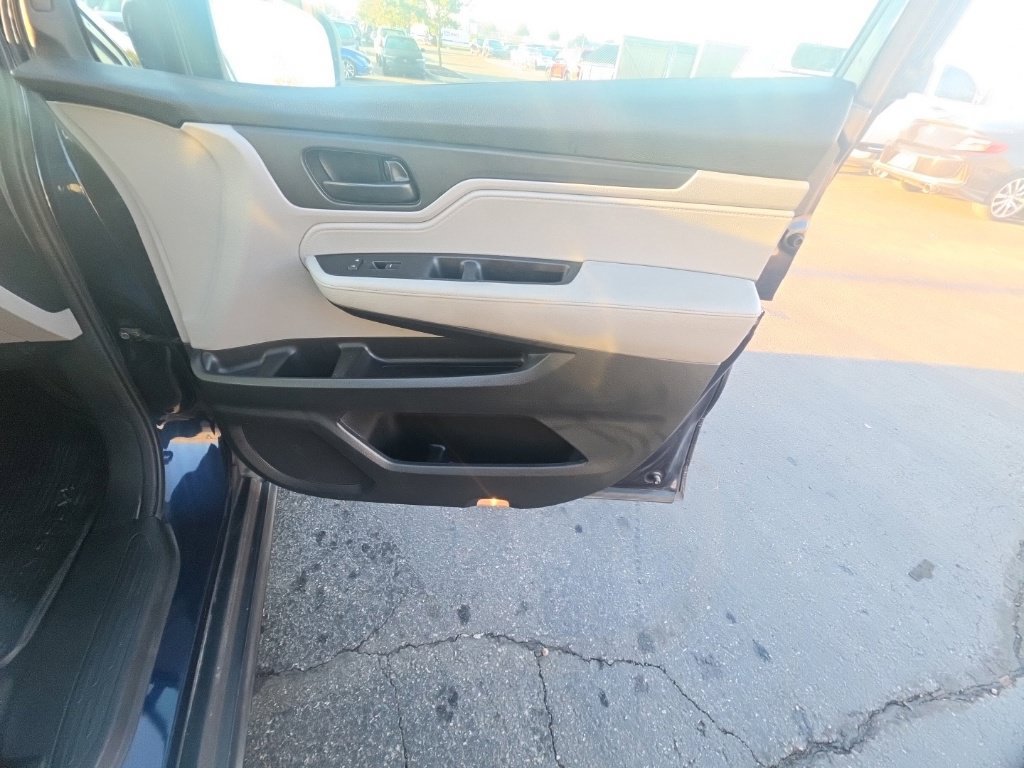 Used 2018 Honda Odyssey EX-L image 30