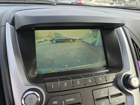 Used 2016 Chevrolet Equinox LS image 29