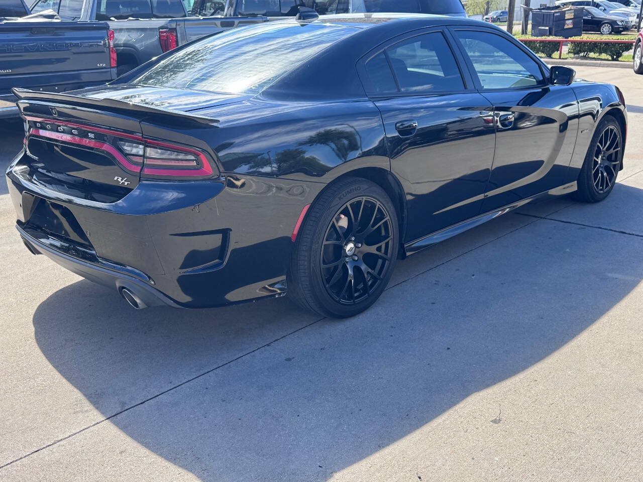 Used 2019 Dodge Charger R/T RWD image 5