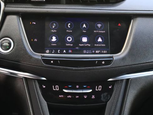 Used 2025 Cadillac XT5 Premium Luxury image 16