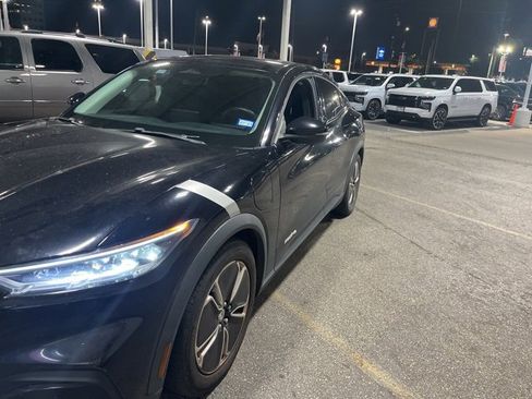 Used 2021 Ford Mustang Mach-E Select w/ Comfort/Appearance Package image 4