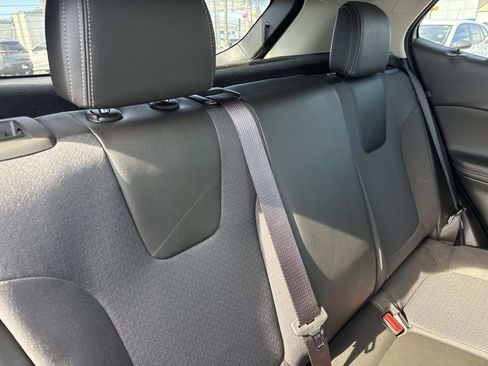 Used 2024 Buick Encore GX Preferred FWD image 10