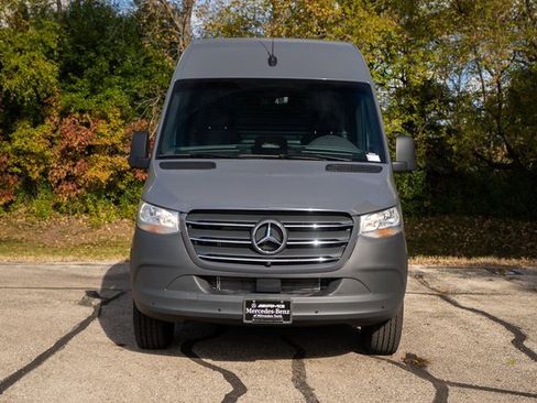 New 2026 Mercedes-Benz Sprinter 2500 image 2