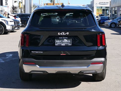 New 2026 Kia Sorento S FWD image 28