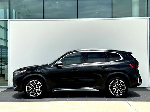 Certified 2023 BMW X1 xDrive28i w/ Convenience Package AWD/4WD image 8