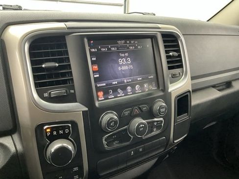 Used 2015 RAM 1500 Classic SLT image 10