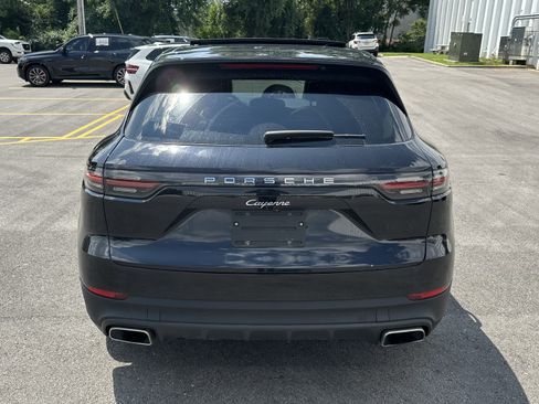 Used 2020 Porsche Cayenne AWD/4WD image 9