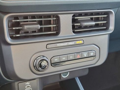 Used 2026 Ford Maverick XL FWD image 20