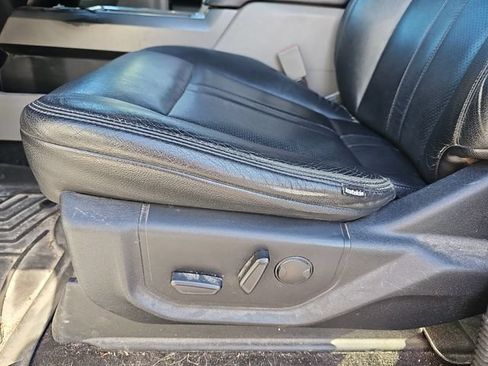 Used 2019 Ford F150 XLT w/ Equipment Group 302A Luxury AWD/4WD image 12