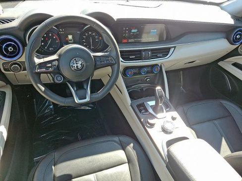 Used 2021 Alfa Romeo Stelvio Ti w/ Premium Package image 11