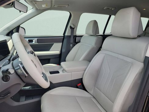 Used 2025 Hyundai Santa Fe SEL FWD image 28