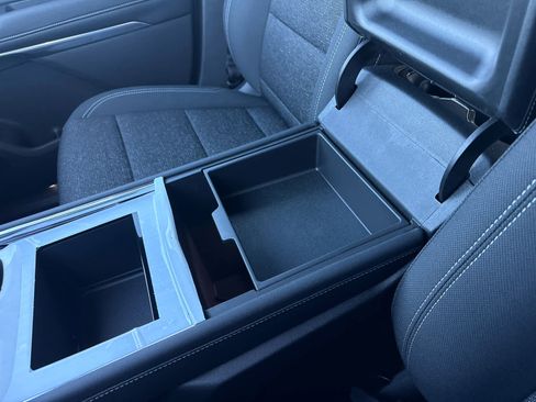 New 2026 Chevrolet Traverse LT image 25