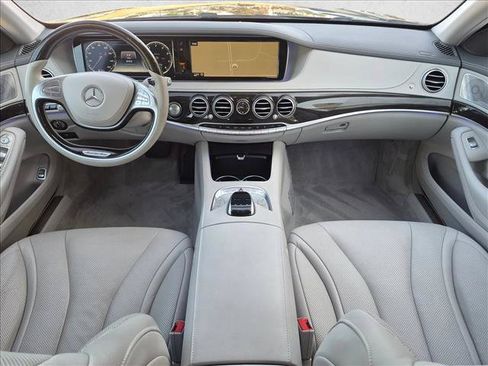 Used 2016 Mercedes-Benz S 550 Sedan image 18