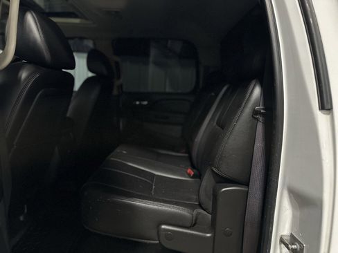 Used 2009 Chevrolet Silverado 3500 LTZ w/ LTZ Plus Package image 5