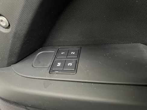 Used 2025 Land Rover Defender 110 S AWD/4WD image 34