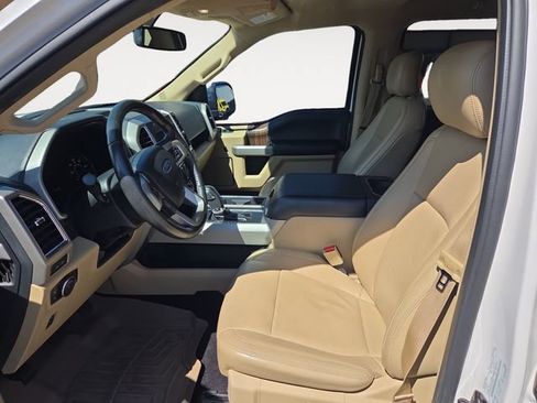 Used 2017 Ford F150 Lariat AWD/4WD image 11