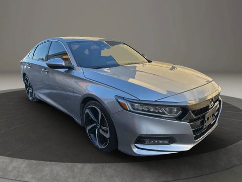 Used 2019 Honda Accord Sport image 3