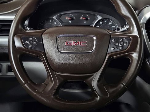 Used 2020 GMC Acadia SLT image 19