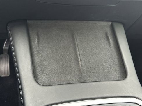 Used 2023 Tesla Model 3 Standard Range image 9