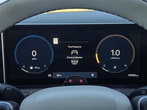 Certified 2025 Hyundai Santa Fe Calligraphy image 9