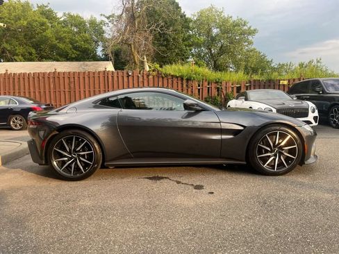 Used 2020 Aston Martin V8 Vantage Coupe RWD image 8