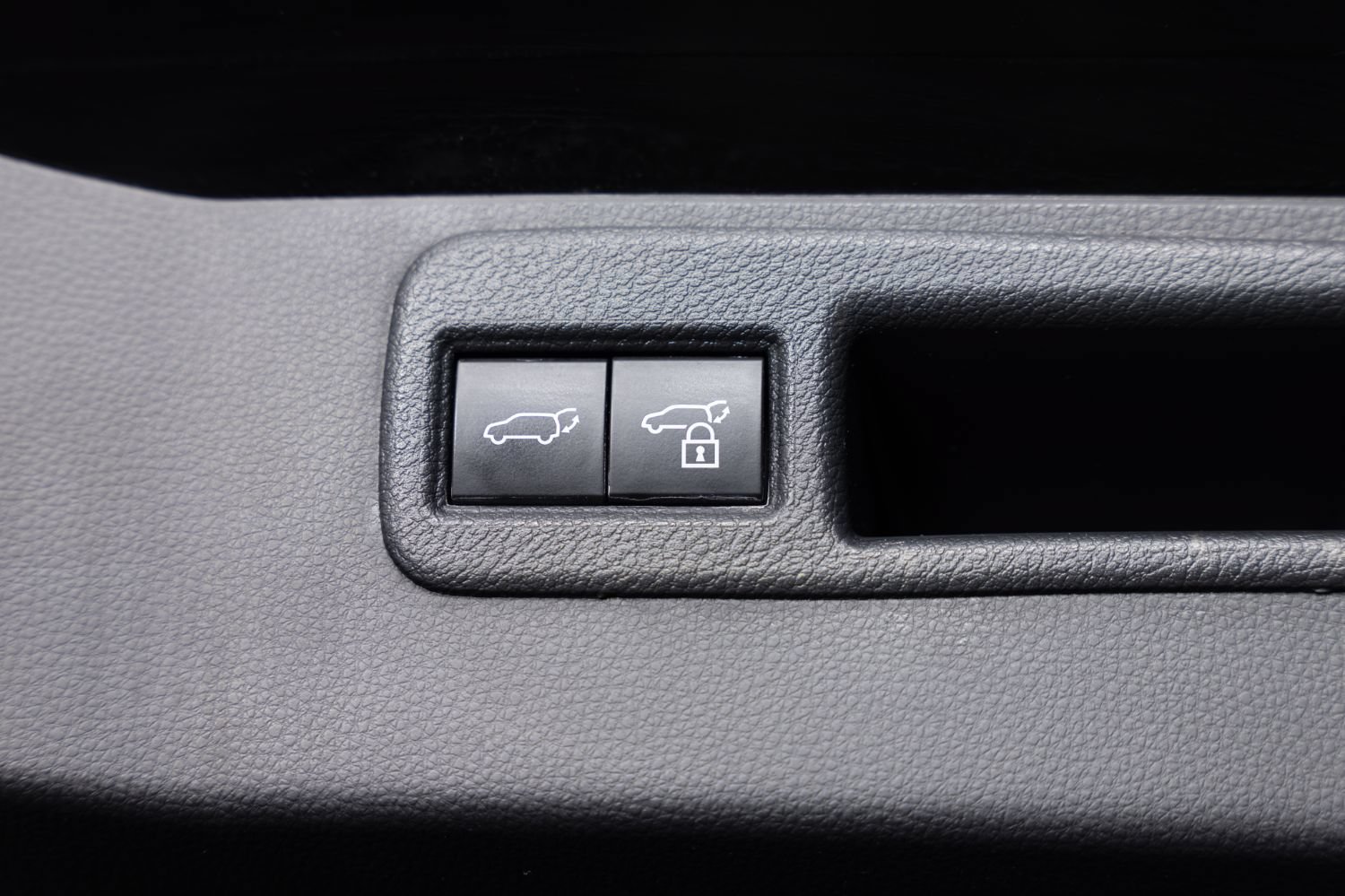 Used 2024 Toyota Venza XLE AWD/4WD image 22