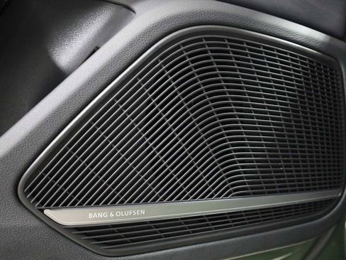 Used 2023 Audi A4 2.0T Premium Plus w/ Premium Plus Package image 17