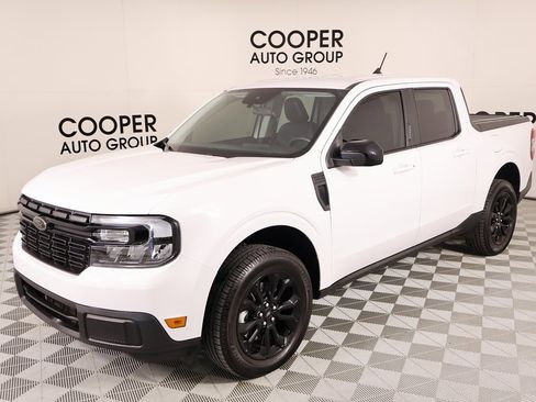 Used 2023 Ford Maverick Lariat w/ Lariat Luxury Package image 11