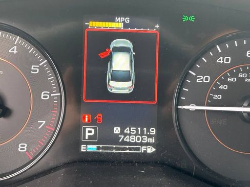 Used 2018 Subaru Crosstrek 2.0i Premium w/ Eyesight System AWD/4WD image 18