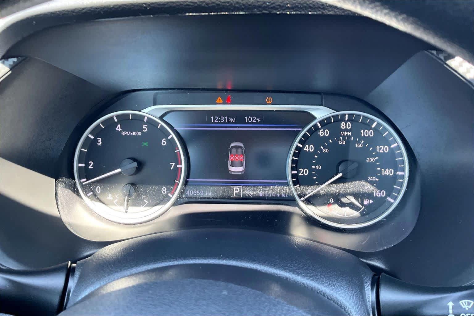Used 2025 Nissan Sentra SV FWD image 24