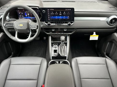 New 2026 Chevrolet Colorado LT image 15