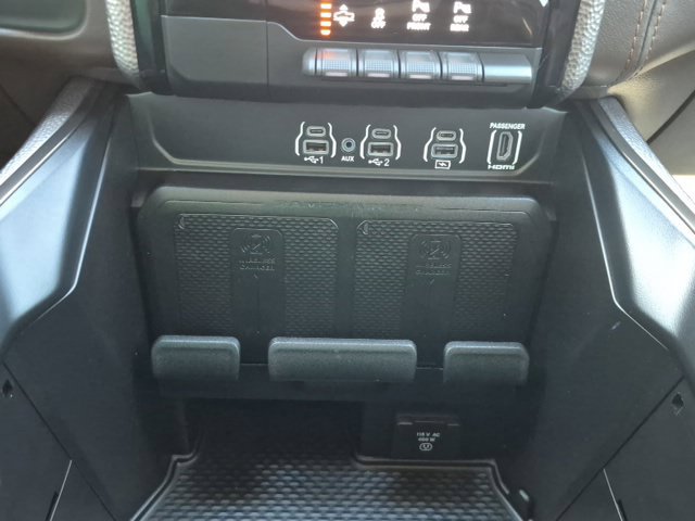 Used 2025 RAM 1500 Limited AWD/4WD image 28