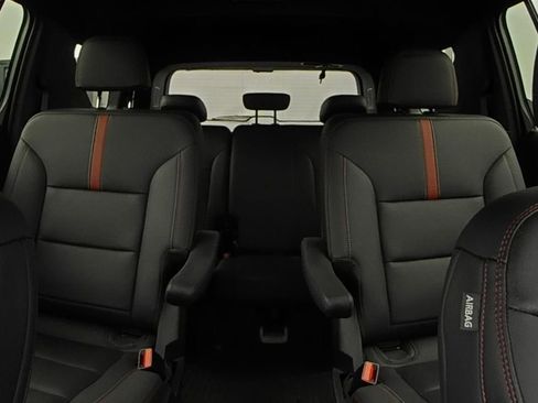 Certified 2024 Chevrolet Traverse RS w/ LPO, Floor Liner Package FWD image 10
