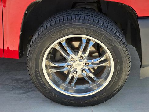 Used 2010 Chevrolet Silverado 1500 W/T RWD image 29