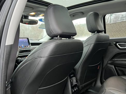 Used 2022 Jeep Compass Trailhawk w/ Trailhawk Elite Group image 34