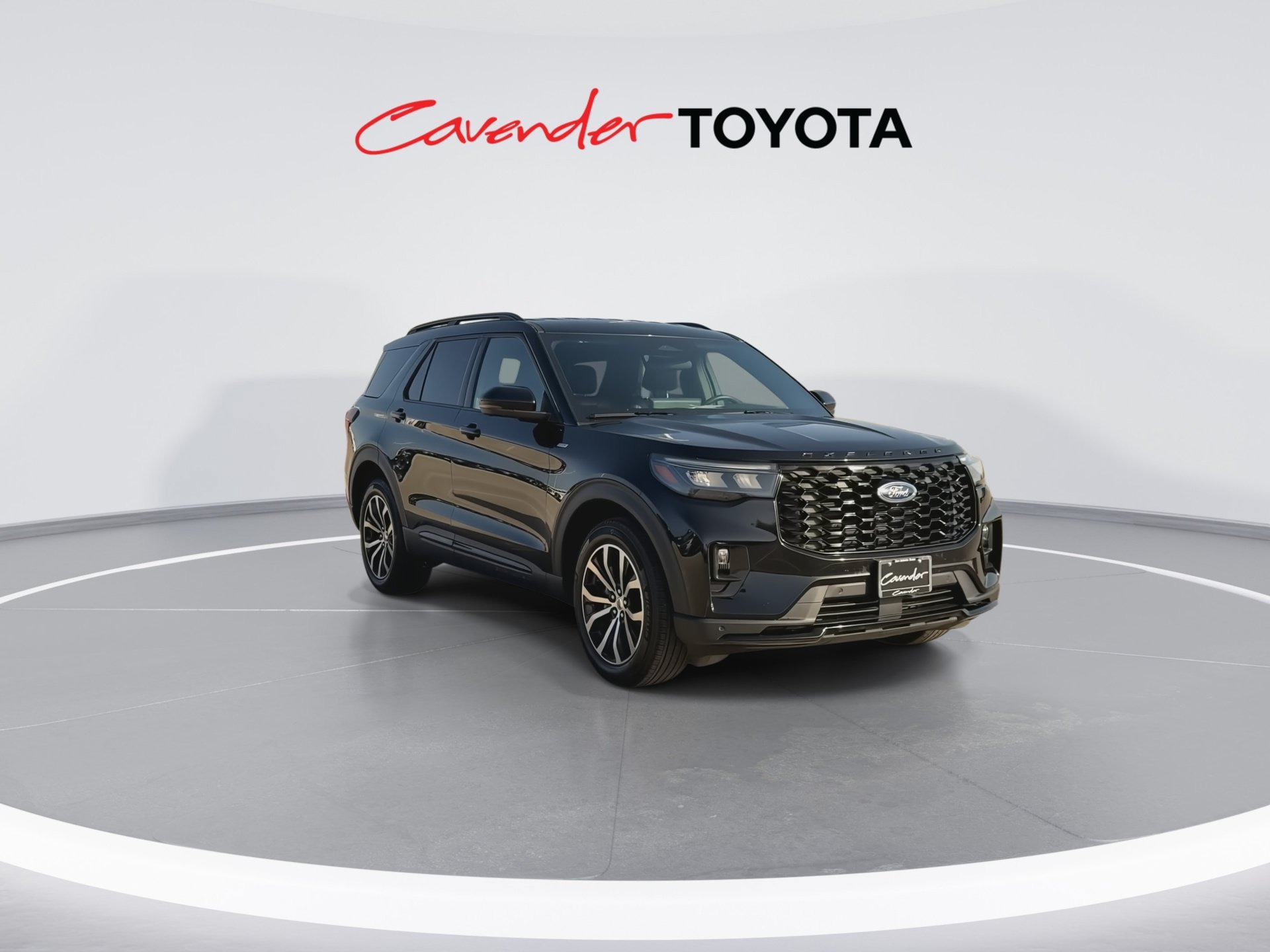 Used 2026 Ford Explorer ST-Line AWD/4WD image 2