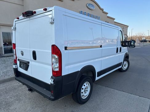 Used 2023 RAM ProMaster 2500 image 9