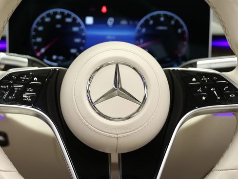 Used 2022 Mercedes-Benz Maybach S 580 4MATIC image 28