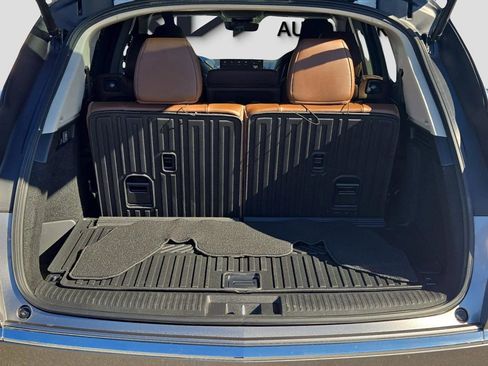 Used 2023 Acura MDX FWD w/ Technology Package image 11