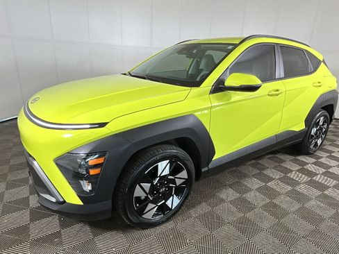 Used 2024 Hyundai Kona SEL FWD image 7