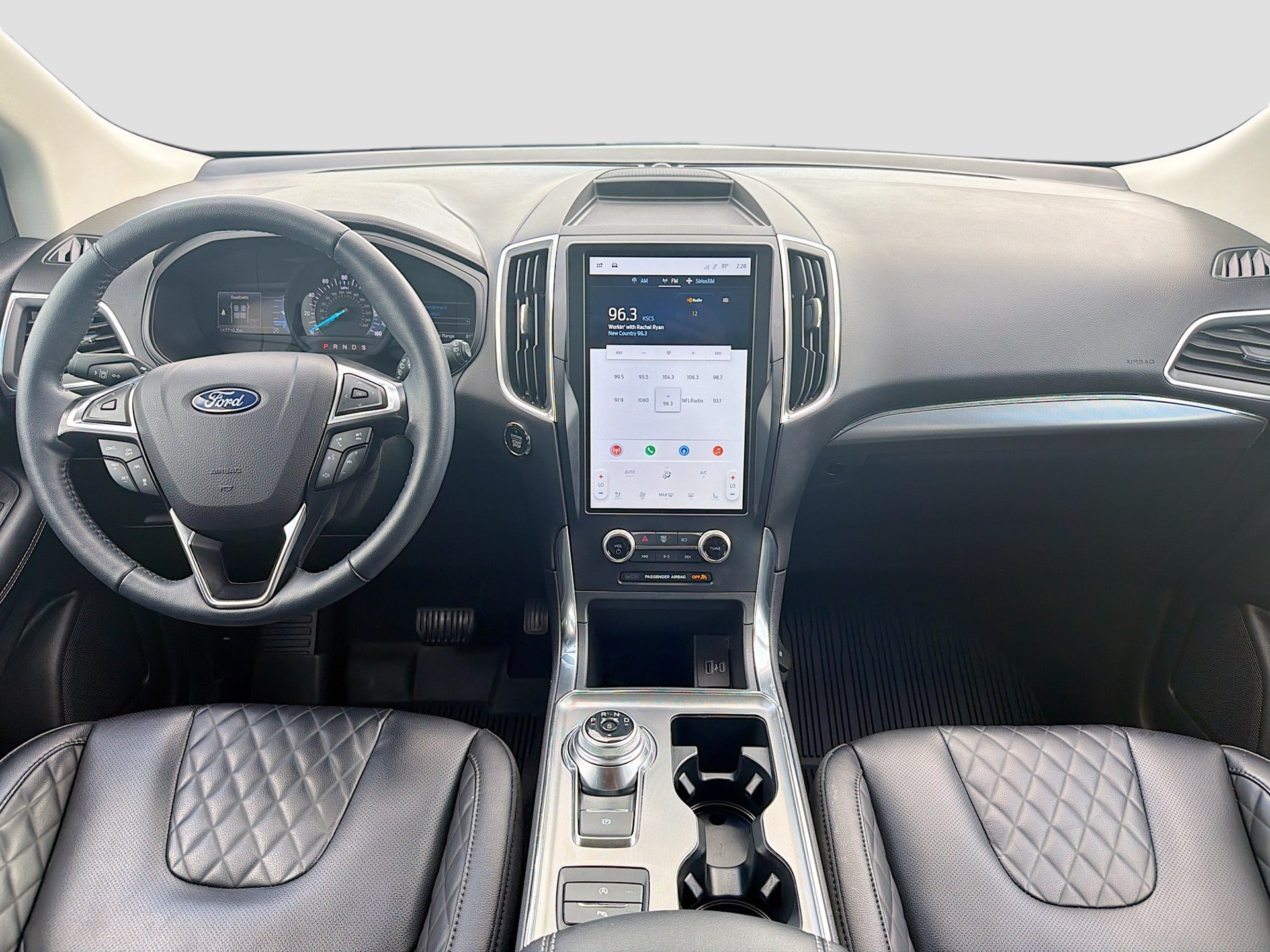 Used 2024 Ford Edge Titanium w/ Equipment Group 301A AWD/4WD image 24
